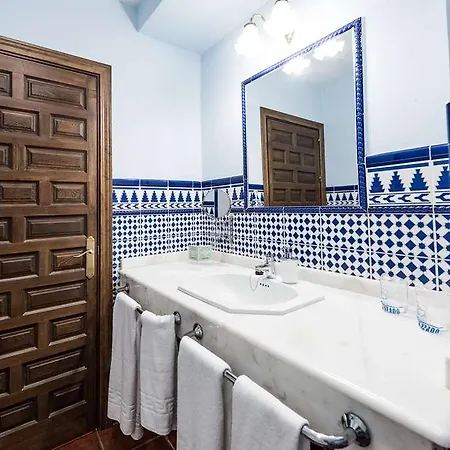 Soho Boutique Palacio San Gabriel Hotel 3*